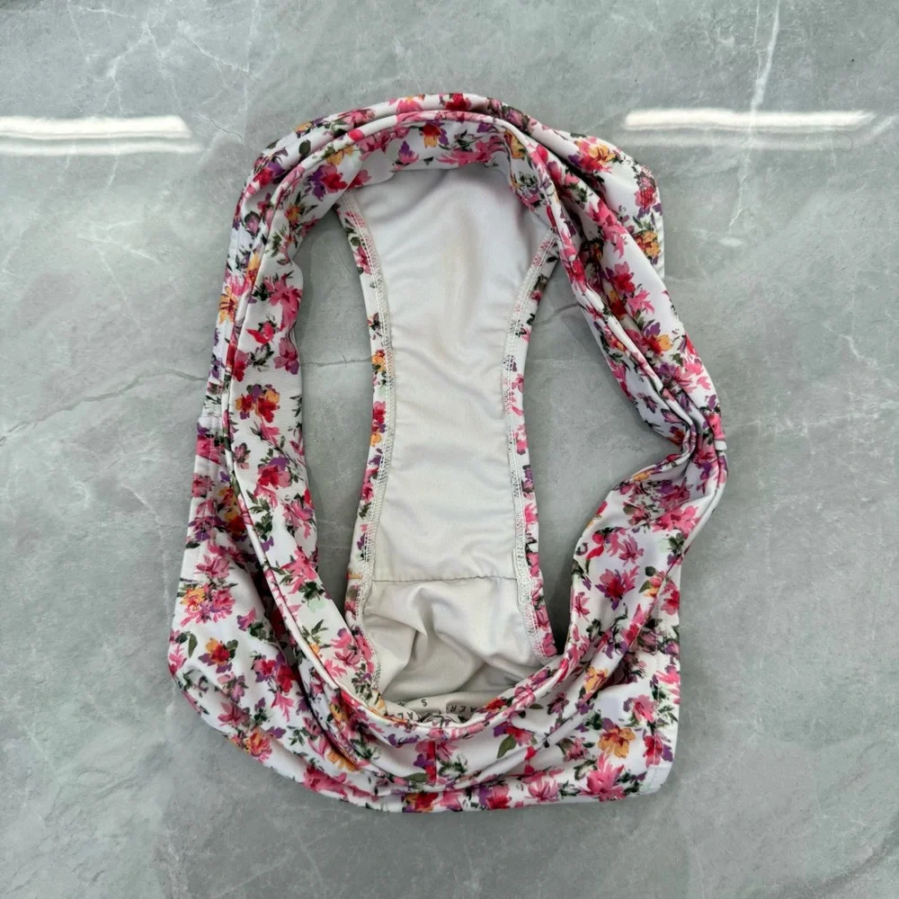 Women’s Aeropostale Ditsy Floral Bikini Cutout High Waisted Scoop Neck Small - Picture 13 of 16